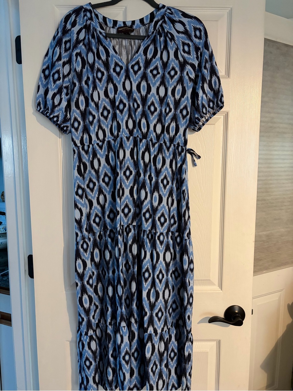 Johnston & Murphy Blue and Black Ikat Midi Dress